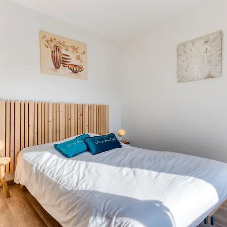 De La Cascade Holiday home *